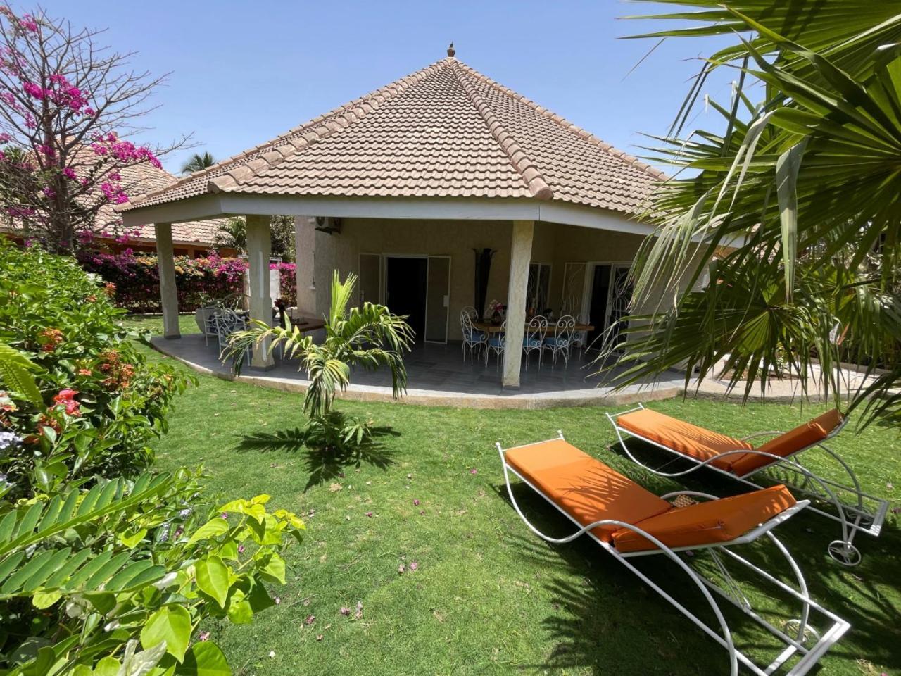 Agence Adjana Resort - Residence Du Port 3 Sali Tap Bagian luar foto